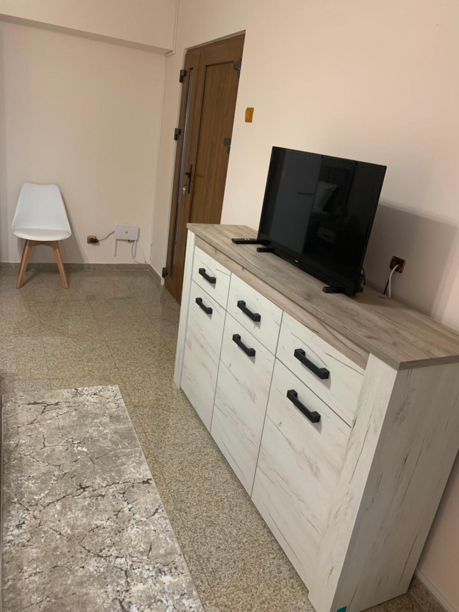 Ferienwohnung Minerva Ultracentral Craiova Exterior foto