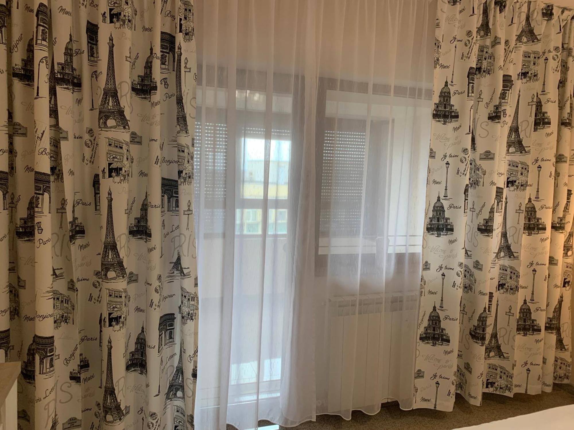 Ferienwohnung Minerva Ultracentral Craiova Exterior foto