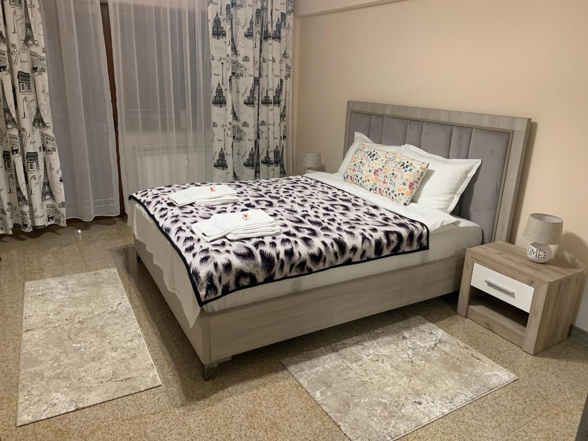 Ferienwohnung Minerva Ultracentral Craiova Exterior foto